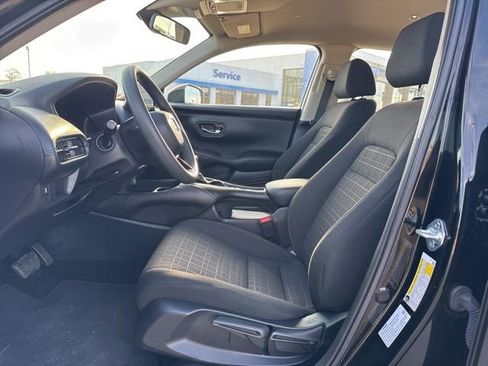 Used 2025 Honda HR-V LX image 25