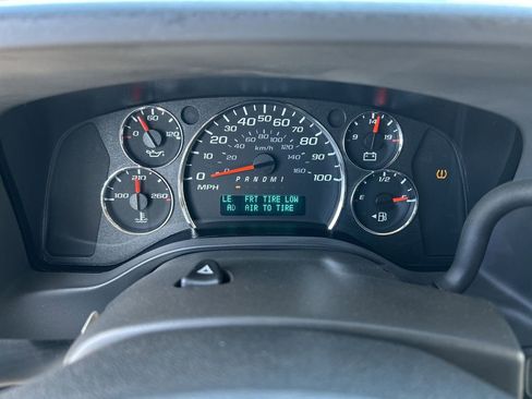 New 2025 GMC Savana 3500 w/ Power Convenience Package image 11