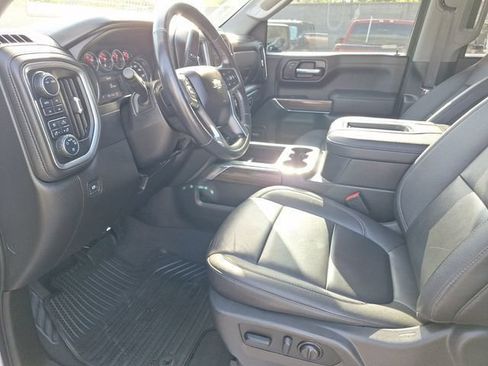 Used 2022 Chevrolet Silverado 1500 RST w/ Redline Edition AWD/4WD image 17