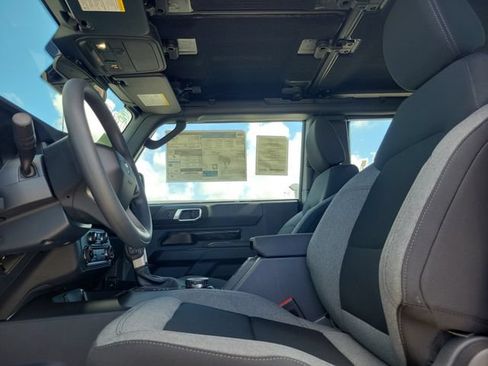 New 2026 Ford Bronco 2-Door AWD/4WD image 13