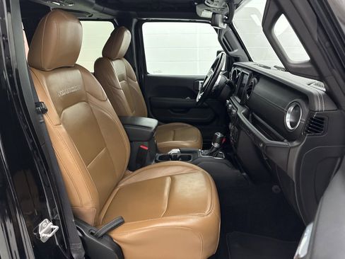 Used 2022 Jeep Wrangler Unlimited Rubicon 4xe w/ Safety Group image 47