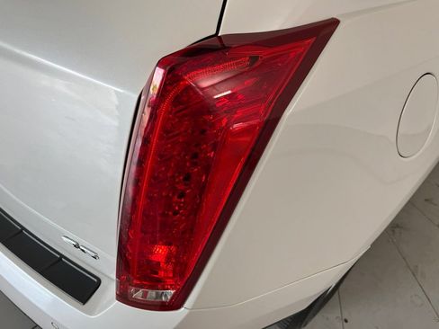 Used 2016 Cadillac SRX Luxury FWD image 45
