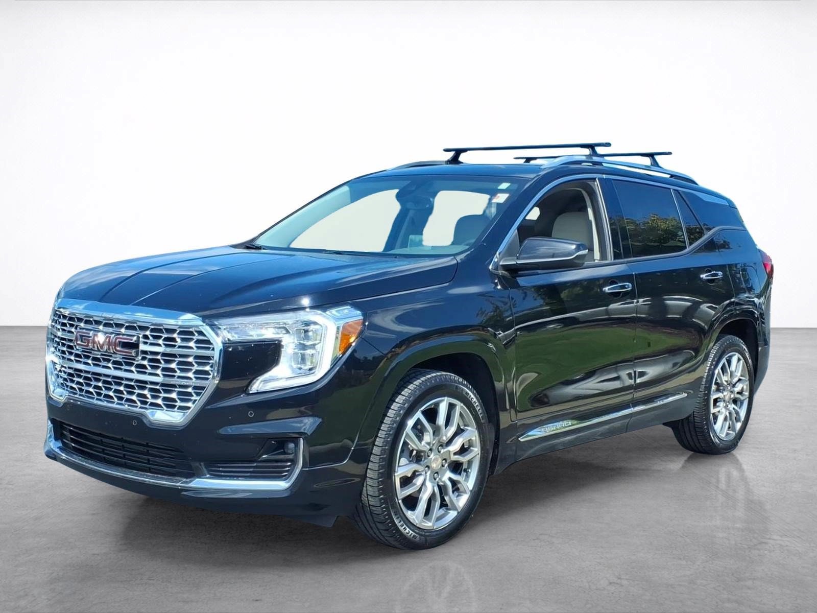 Certified 2022 GMC Terrain Denali AWD/4WD image 1