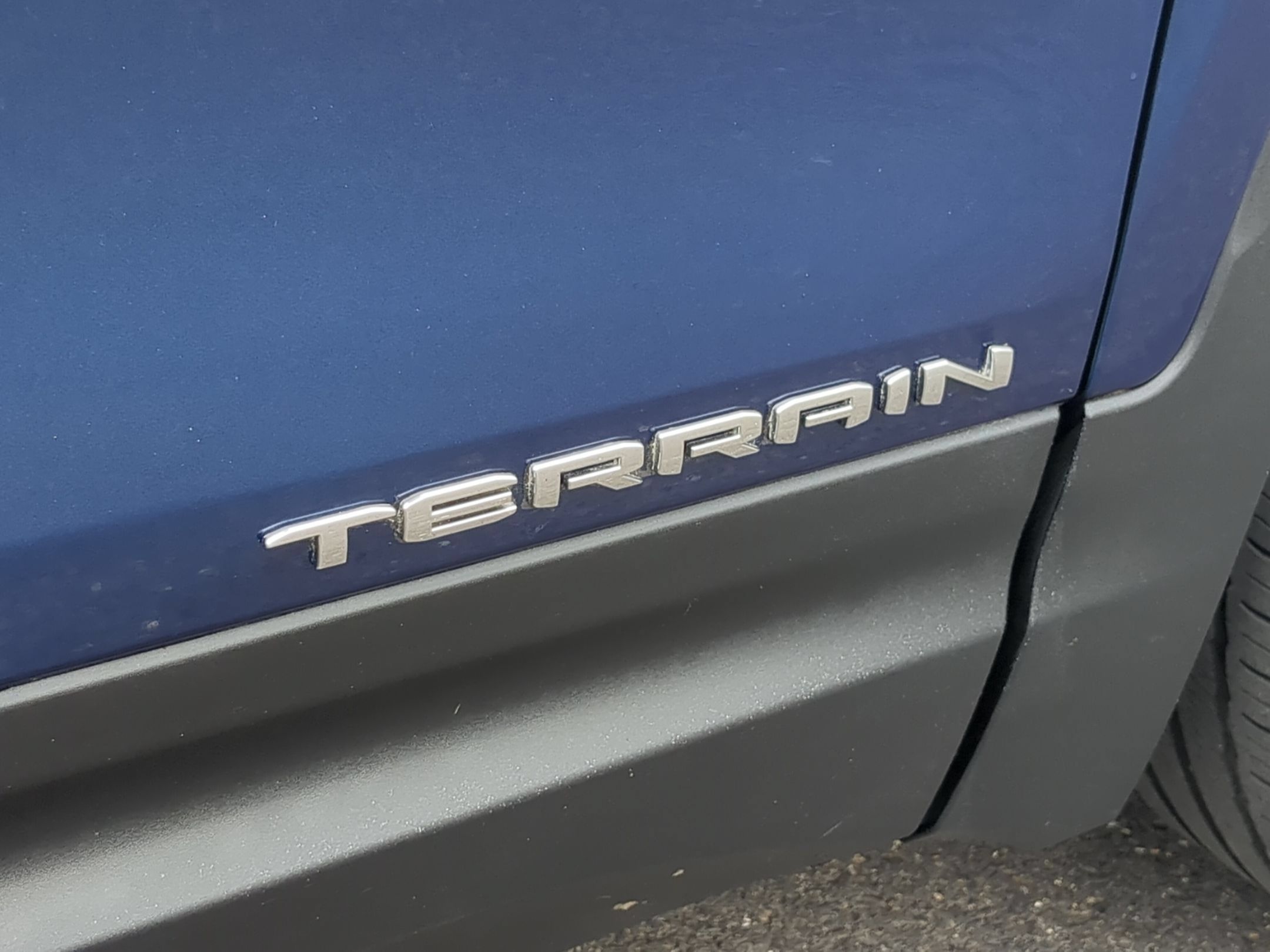Certified 2022 GMC Terrain SLT FWD image 28