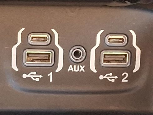 Used 2023 RAM 1500 Limited image 24