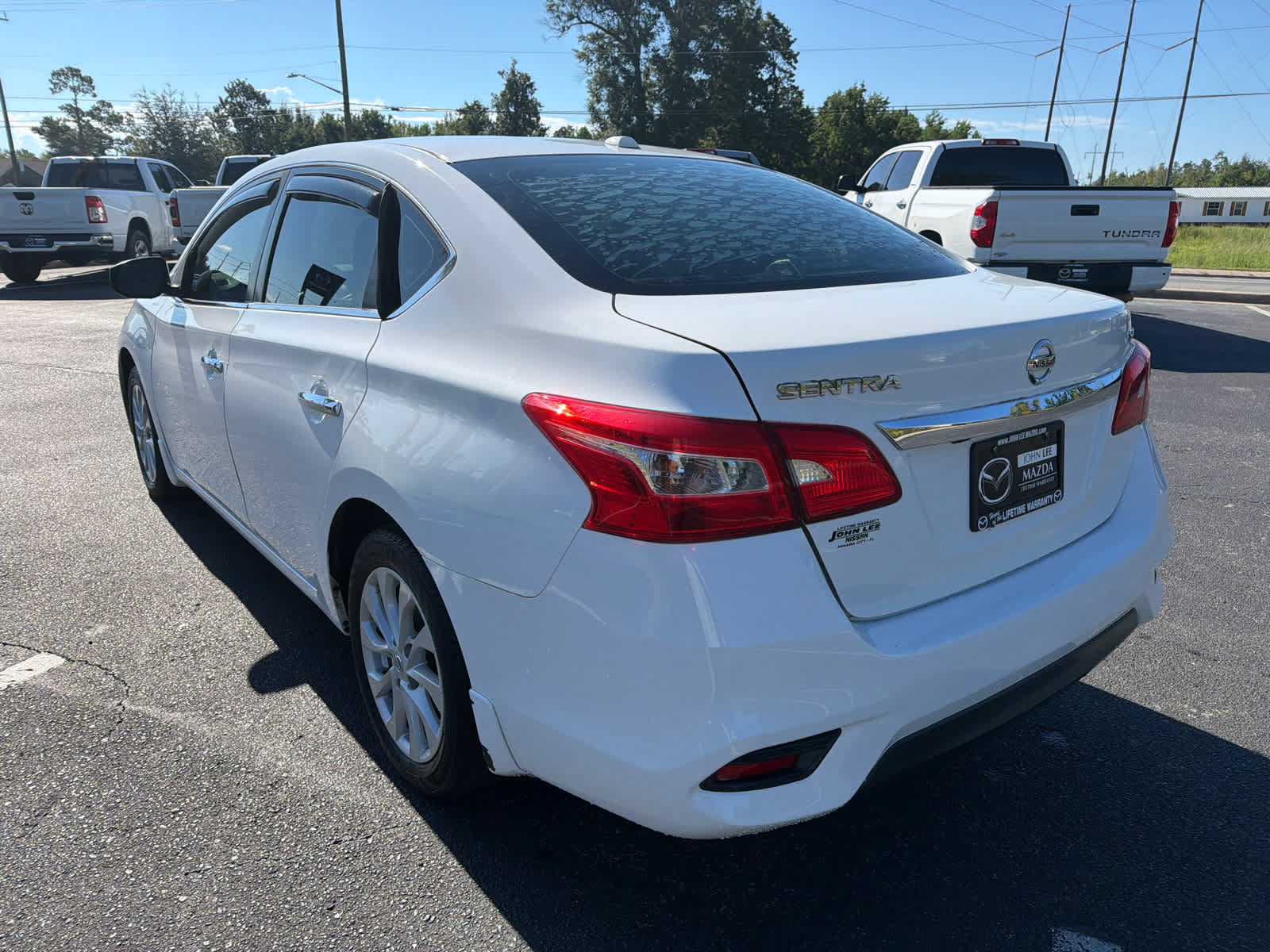 Used 2019 Nissan Sentra SV FWD image 4