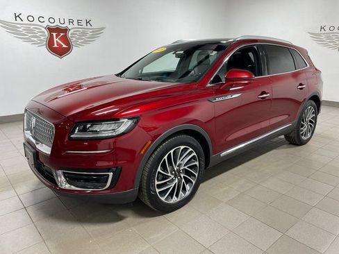 Used 2019 Lincoln Nautilus Reserve w/ Driver Assistance Package AWD/4WD image 3