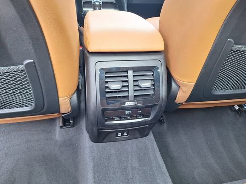 Used 2022 BMW X3 sDrive30i w/ M Sport Package 2 RWD image 12