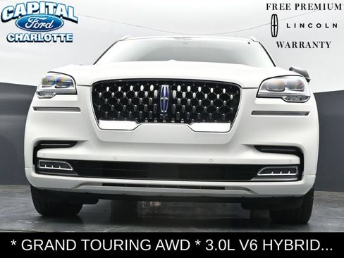 Used 2020 Lincoln Aviator Grand Touring w/ Equipment Group 302A AWD/4WD image 24
