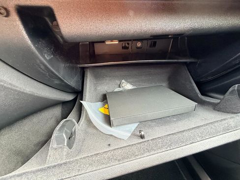 Used 2023 Volvo XC90 B6 Plus w/ Protection Package Premier image 30