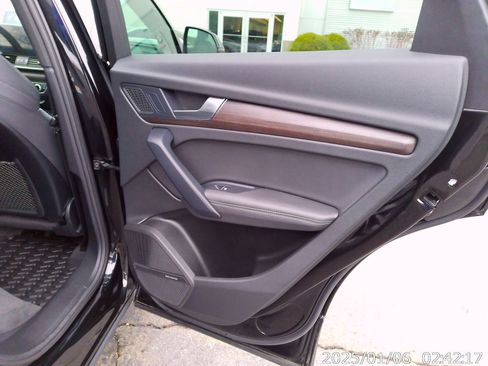 Certified 2023 Audi Q5 2.0T Premium Plus w/ Premium Plus Package image 34