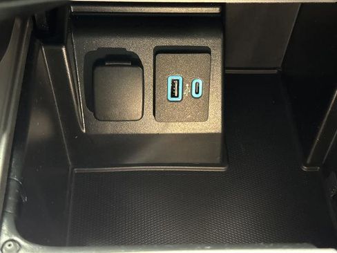 Used 2020 Ford Explorer ST w/ Premium Technology Package image 23