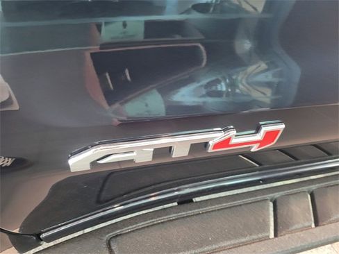 New 2026 GMC Sierra 1500 AT4 w/ AT4 Premium Package image 4