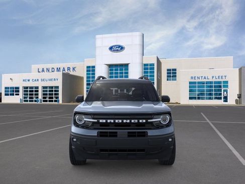 Used 2024 Ford Bronco Sport Outer Banks w/ Tech Package AWD/4WD image 6