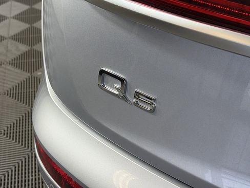 Used 2023 Audi Q5 e Premium Plus w/ Premium Plus Package image 16