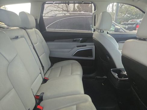 Used 2020 Kia Telluride EX w/ Towing Package image 5
