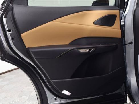 Certified 2025 Lexus RX 350h image 13