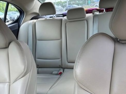 Used 2018 Acura TLX V6 SH-AWD image 12