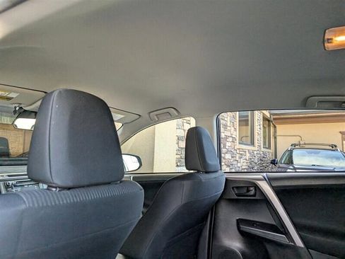 Used 2017 Toyota RAV4 LE image 24