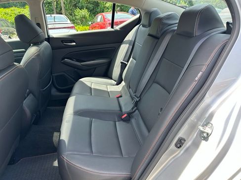 Used 2024 Nissan Altima 2.5 SR w/ SR Premium Package AWD/4WD image 10