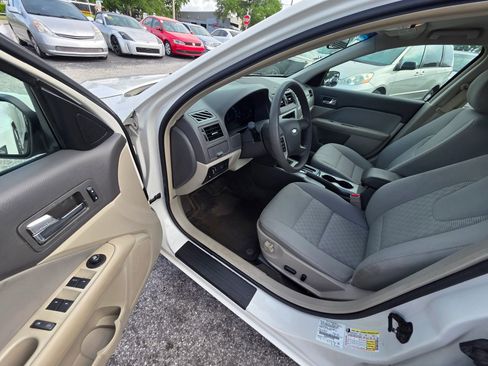 Used 2012 Ford Fusion SE FWD image 12