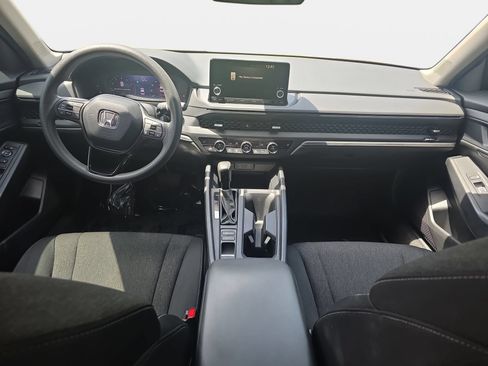 Used 2024 Honda Accord EX image 9