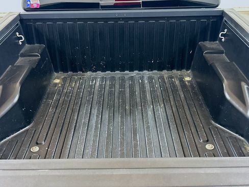 Used 2023 Toyota Tacoma TRD Off-Road image 21