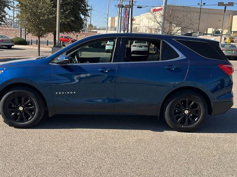 Used 2019 Chevrolet Equinox LT image 4
