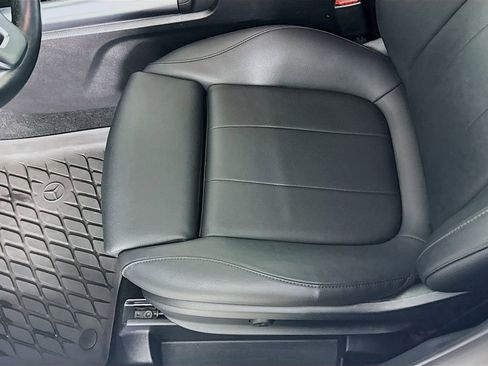 Used 2023 Mercedes-Benz GLA 250 GLA 250 image 19