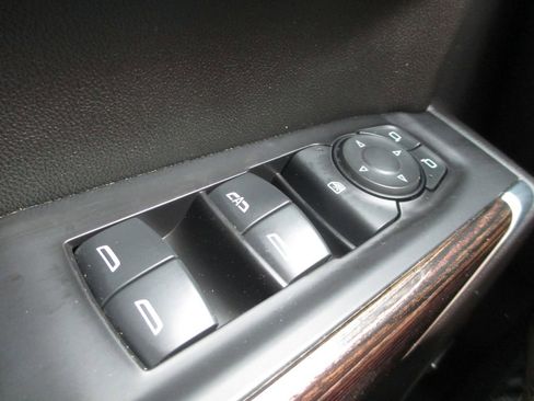 Used 2021 GMC Sierra 1500 Elevation AWD/4WD image 28