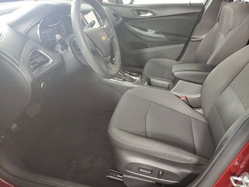 Used 2016 Chevrolet Cruze LT w/ Sun And Sound Package image 11