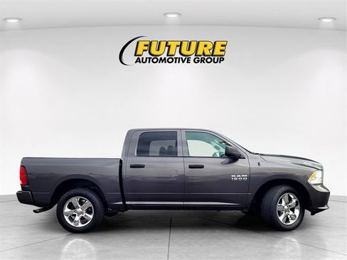 Used 2017 RAM 1500 Express image 3