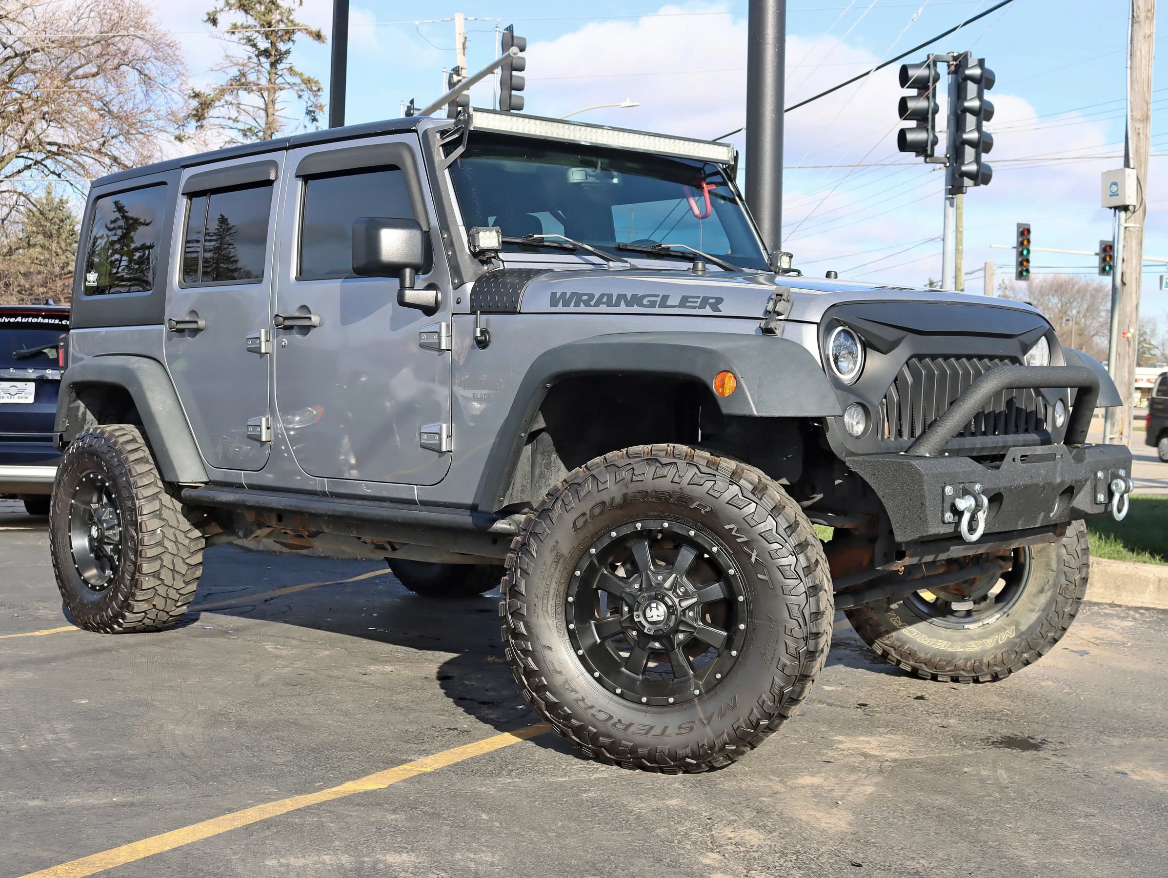 Used 2016 Jeep Wrangler Unlimited Sport AWD/4WD image 3