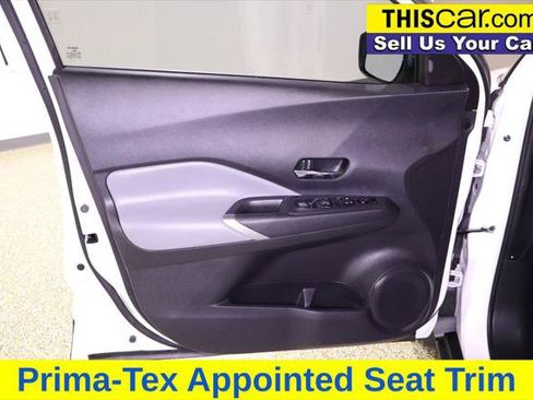 Used 2024 Nissan Kicks SR w/ SR Premium Package FWD image 27