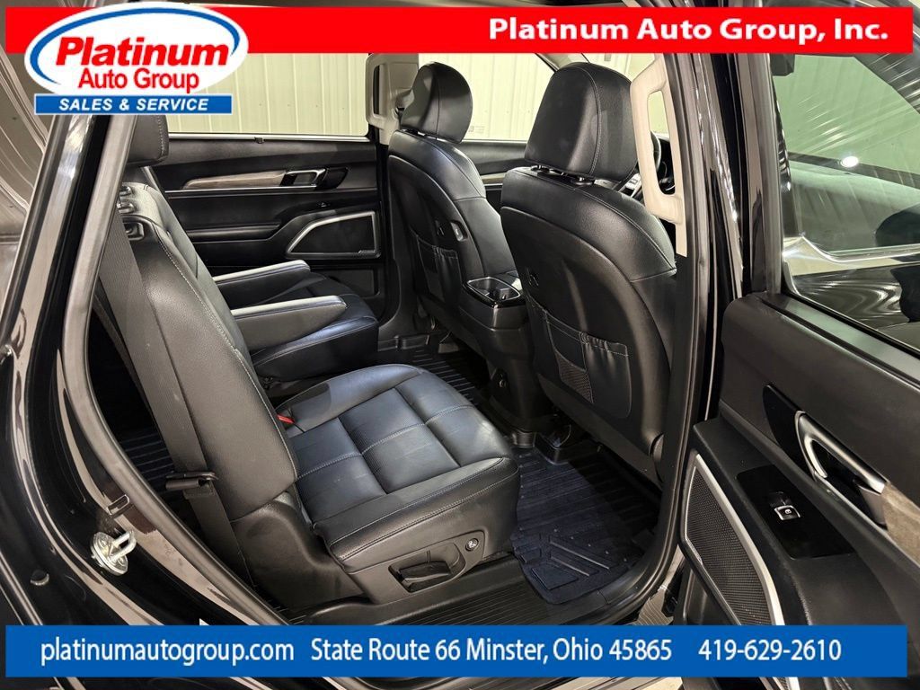 Used 2022 Kia Telluride EX w/ EX Premium Package AWD/4WD image 39