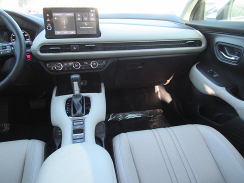 Used 2026 Honda HR-V EX-L image 14