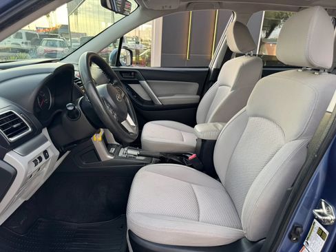 Used 2017 Subaru Forester 2.5i Premium w/ All-Weather Package AWD/4WD image 14