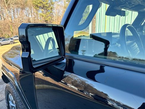 Used 2025 GMC Hummer EV 3X w/ LPO, Sport Package image 11