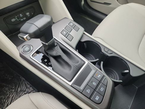 New 2026 Kia Sportage EX image 15