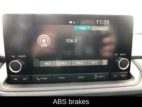 Used 2025 Honda Accord SE image 16