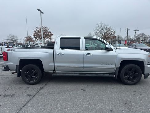 Used 2018 Chevrolet Silverado 1500 LTZ Z71 w/ LTZ Plus Package image 4