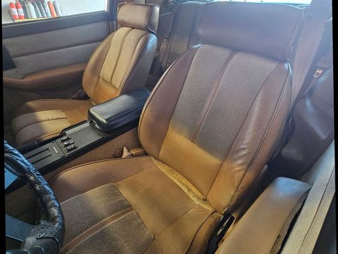 Used 1989 Chevrolet Camaro IROC-Z image 9