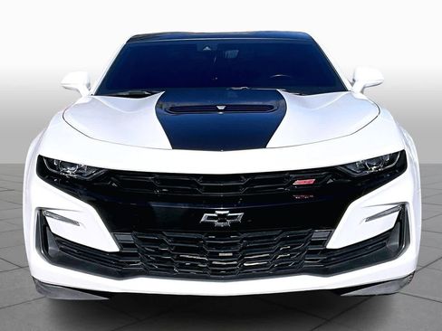 Used 2019 Chevrolet Camaro SS image 3