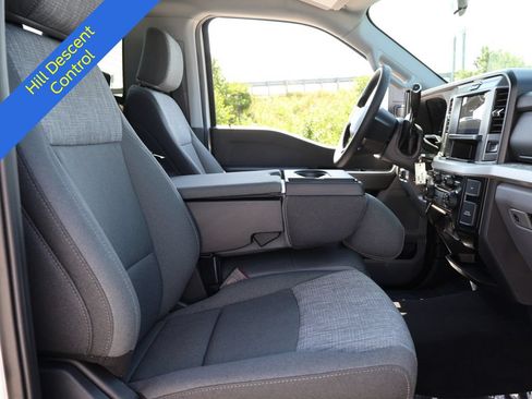 New 2026 Ford F350 XLT w/ FX4 Off-Road Package AWD/4WD image 9