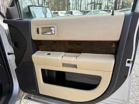 Used 2016 Ford Flex Limited w/ Equipment Group 303A image 24