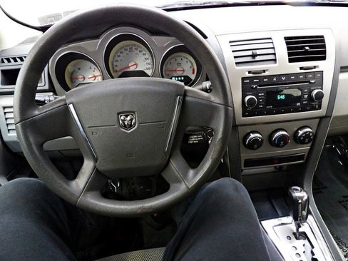 Used 2008 Dodge Avenger SXT w/ Sport Appearance Group FWD image 16