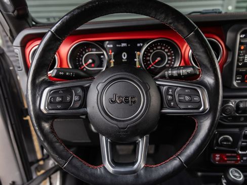 Used 2019 Jeep Wrangler Unlimited Rubicon AWD/4WD image 29