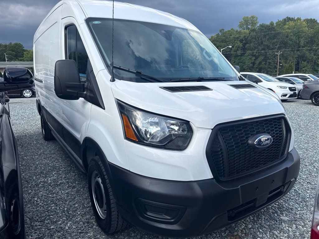 Used 2025 Ford Transit 250 148 Medium Roof w/ Load Area Protection Package RWD image 2