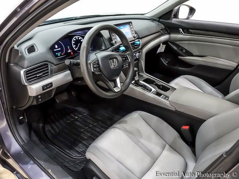 Used 2019 Honda Accord EX image 14