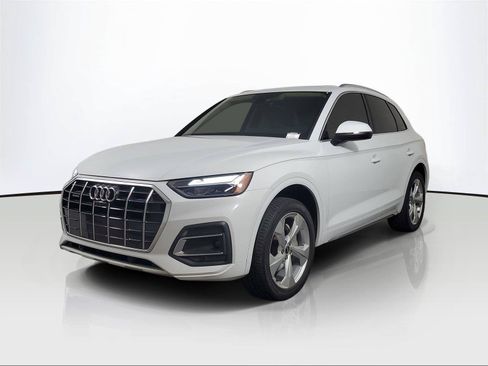 Used 2021 Audi Q5 2.0T Premium Plus w/ Premium Plus Package AWD/4WD image 3